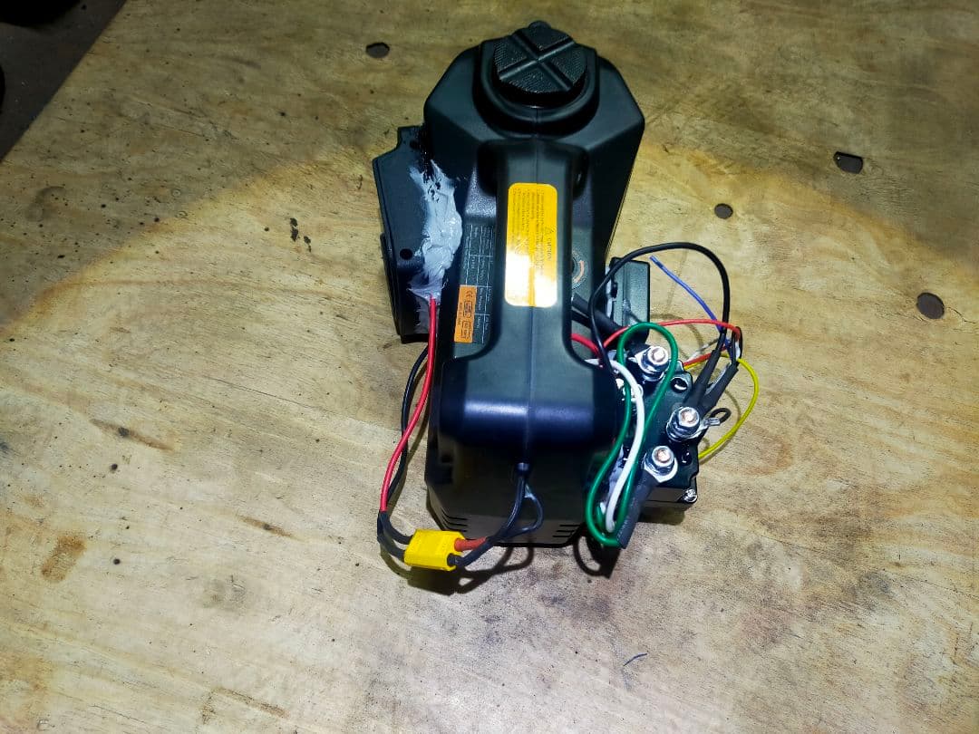 電動ジャッキ　ワイヤレスリモコン　マキタ仕様