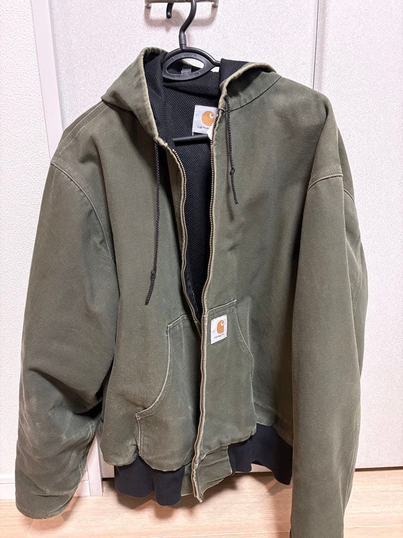 Carhartt フード付きジャケット オリーブ