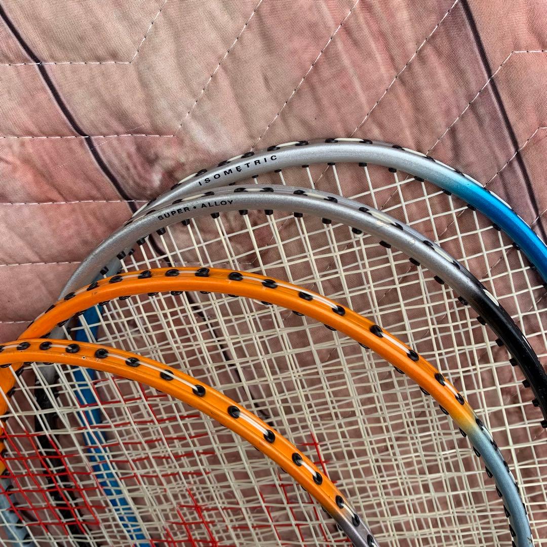 YONEX バドミントンラケット　まとめて４本