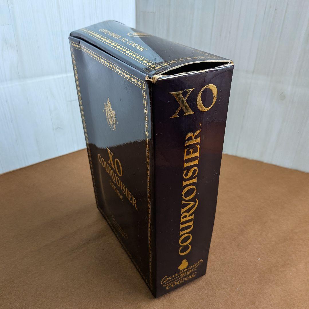 COURVOISIER クルボアジェ XO ブランデー　40度 箱入り
