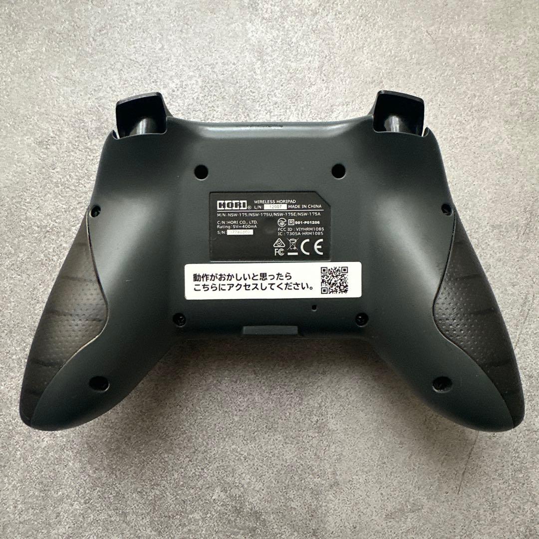 【美品】Nintendo Switch本体+MicroSD64GB+ホリコン