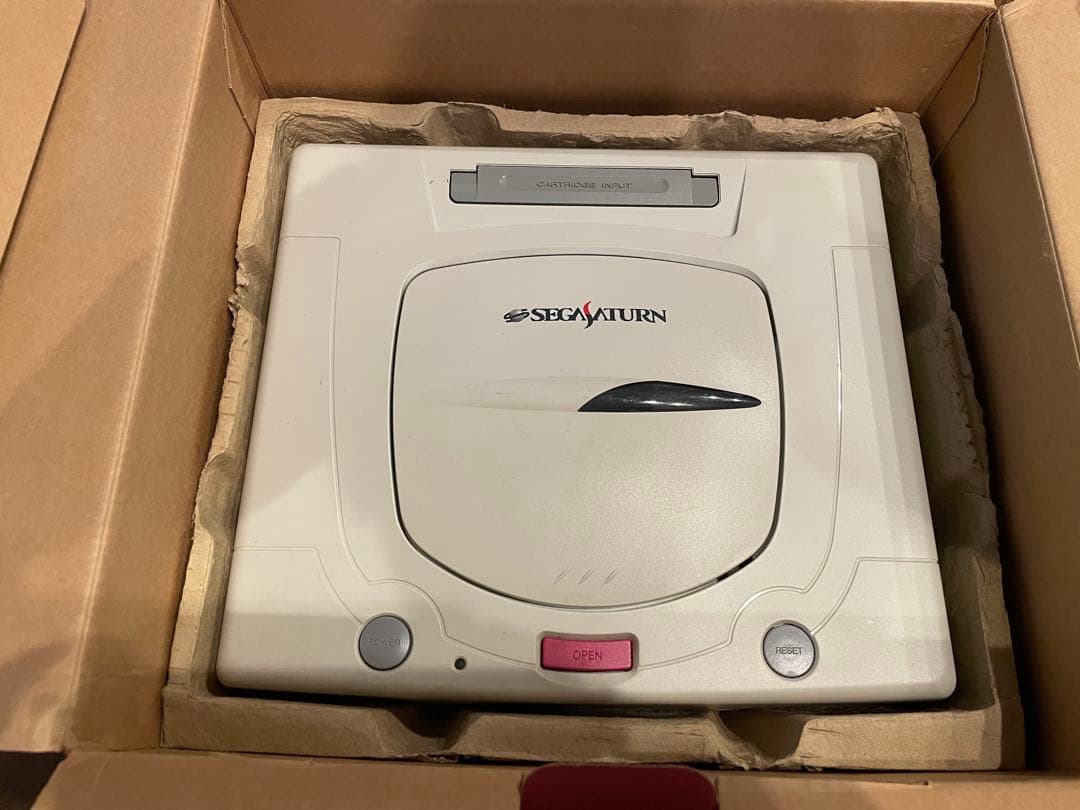 美品 セガサターン HST-0014 箱付き