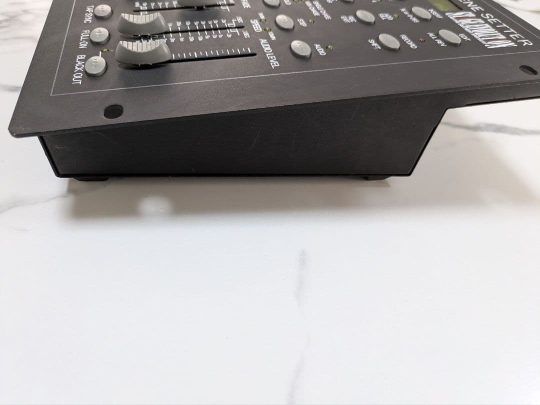 サウンドハウス　Scene Setter 24ch Dimmer Console