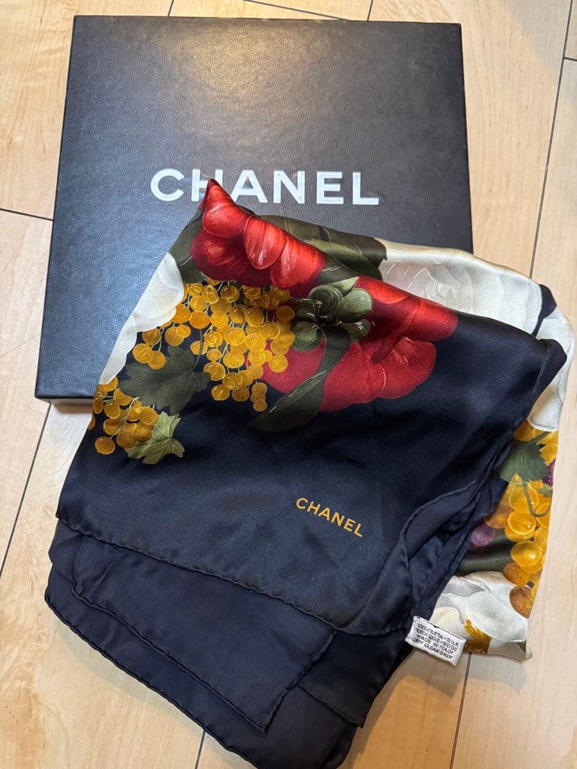 未使用保管品 CHANEL シャネル シルクスカーフ カメリア 花柄 箱付