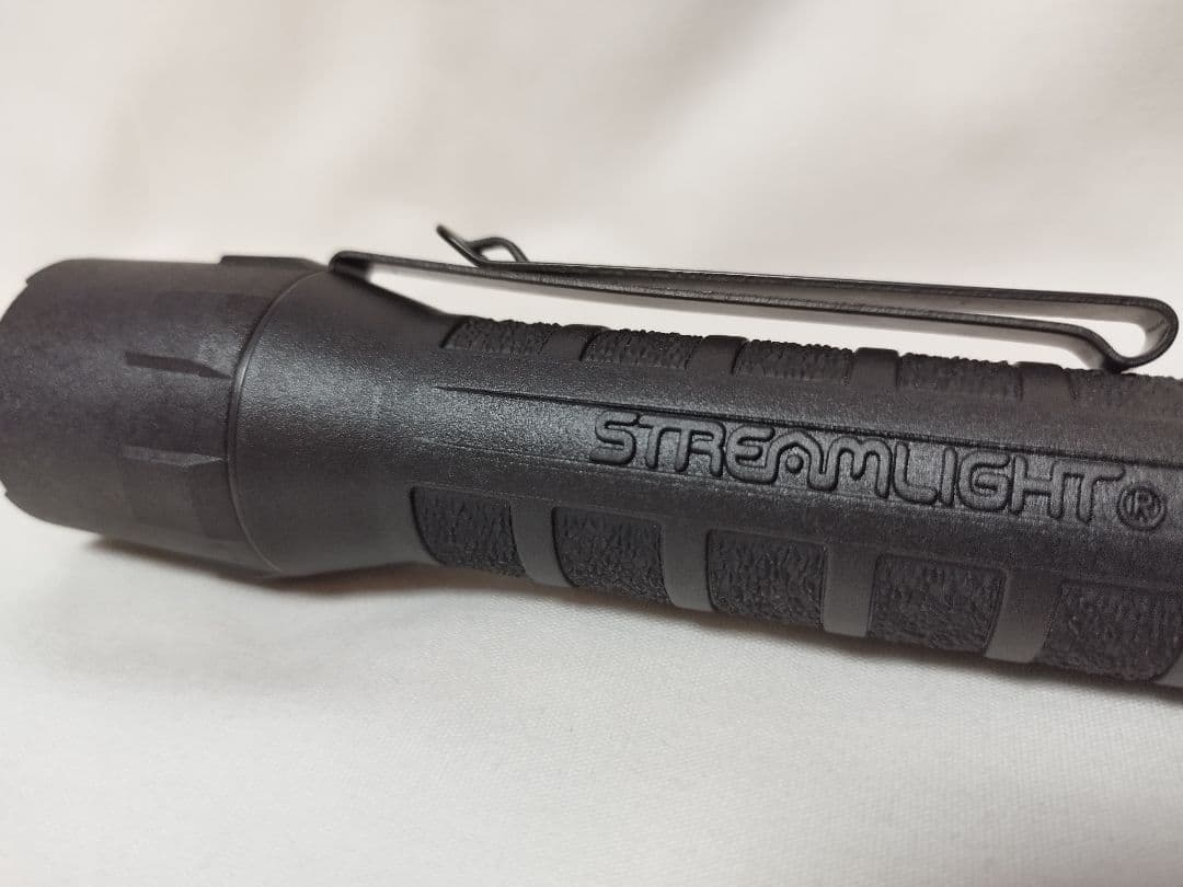 犬*肉様 (J-28-3)ストリームライト ポリタックX　LEDライト　美品
