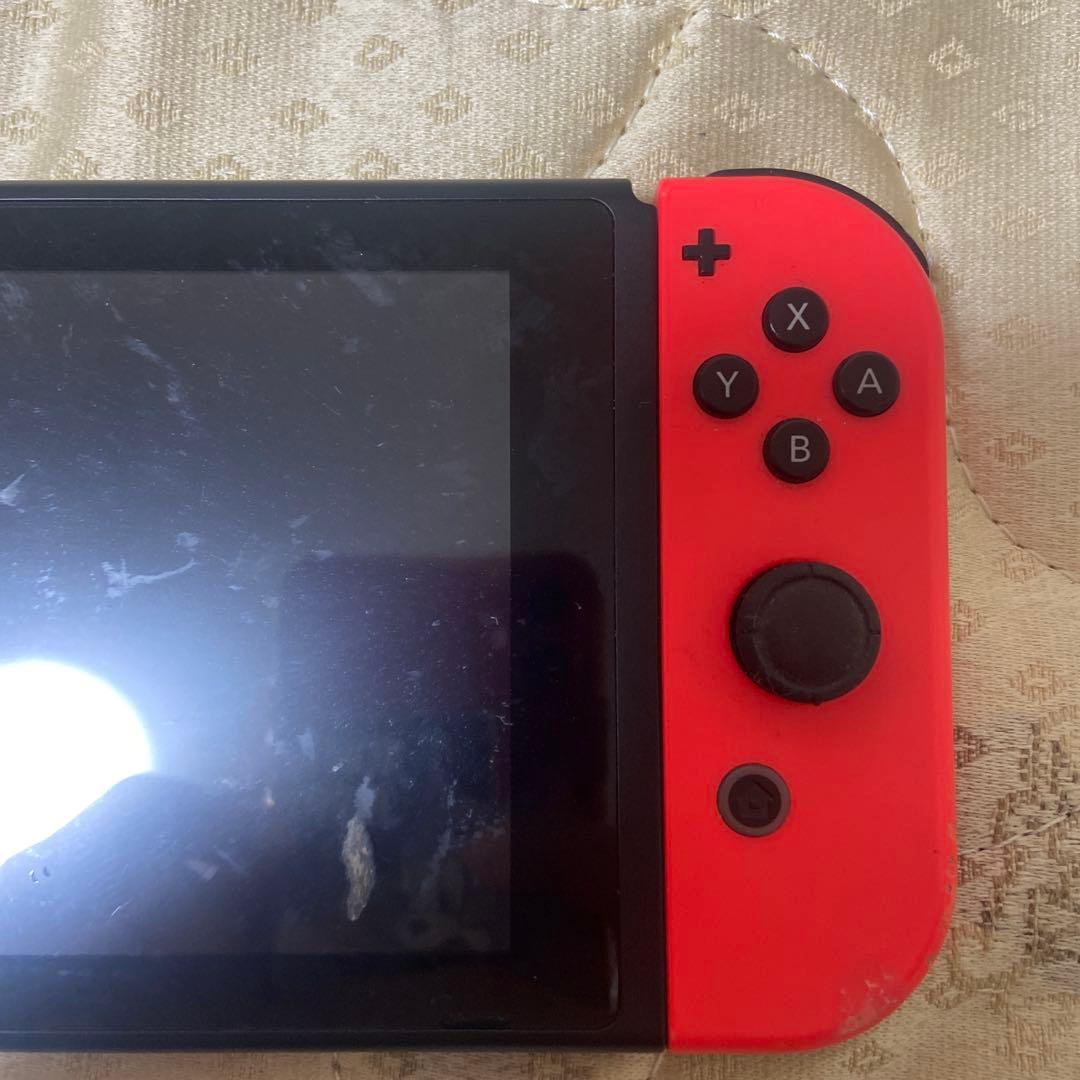 【セール中】Nintendo Switch 本体 青と赤ジョイコン