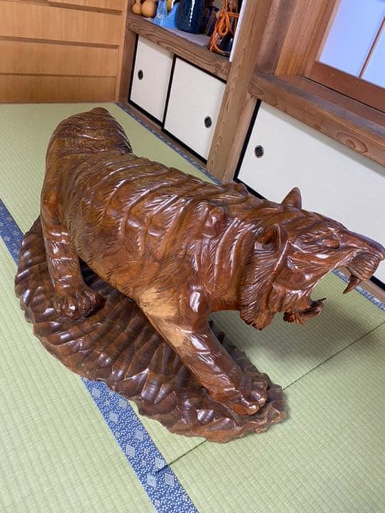 虎木彫り
