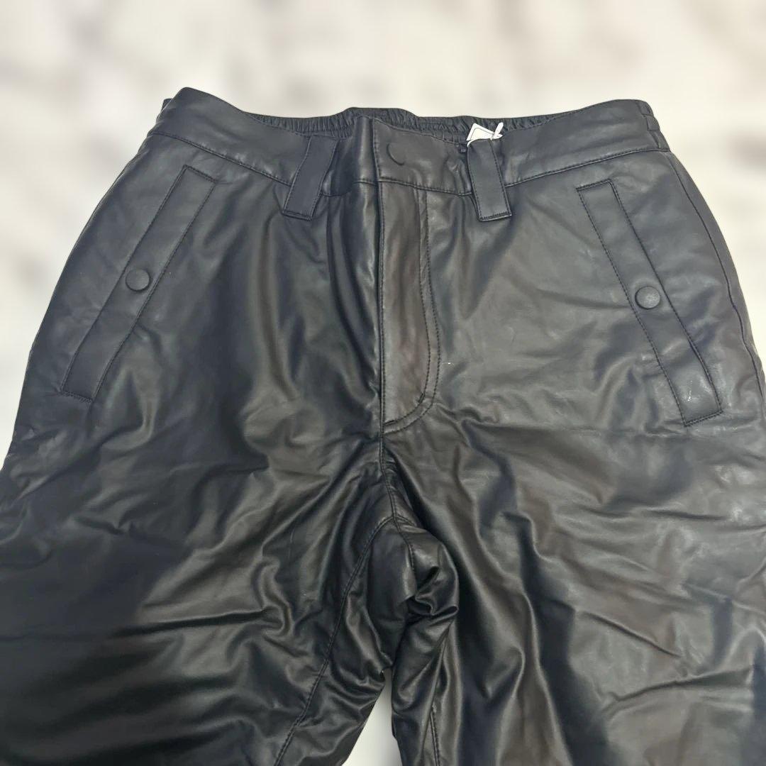 新品タグ付き☆キャロウェイ　ゴルフパンツ　合皮　スリムフィットパンツ　黒