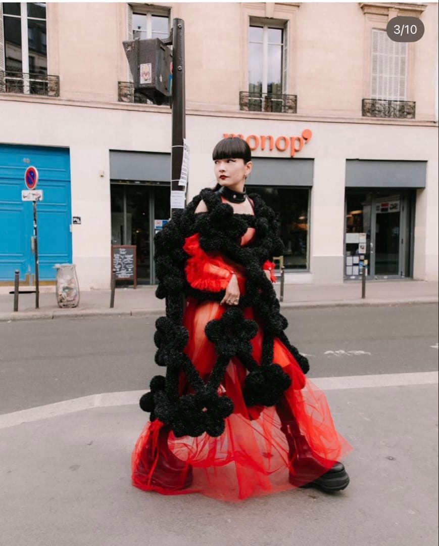 秋元梢着 23AW noir kei ninomiya フラワー ハーネスドレス