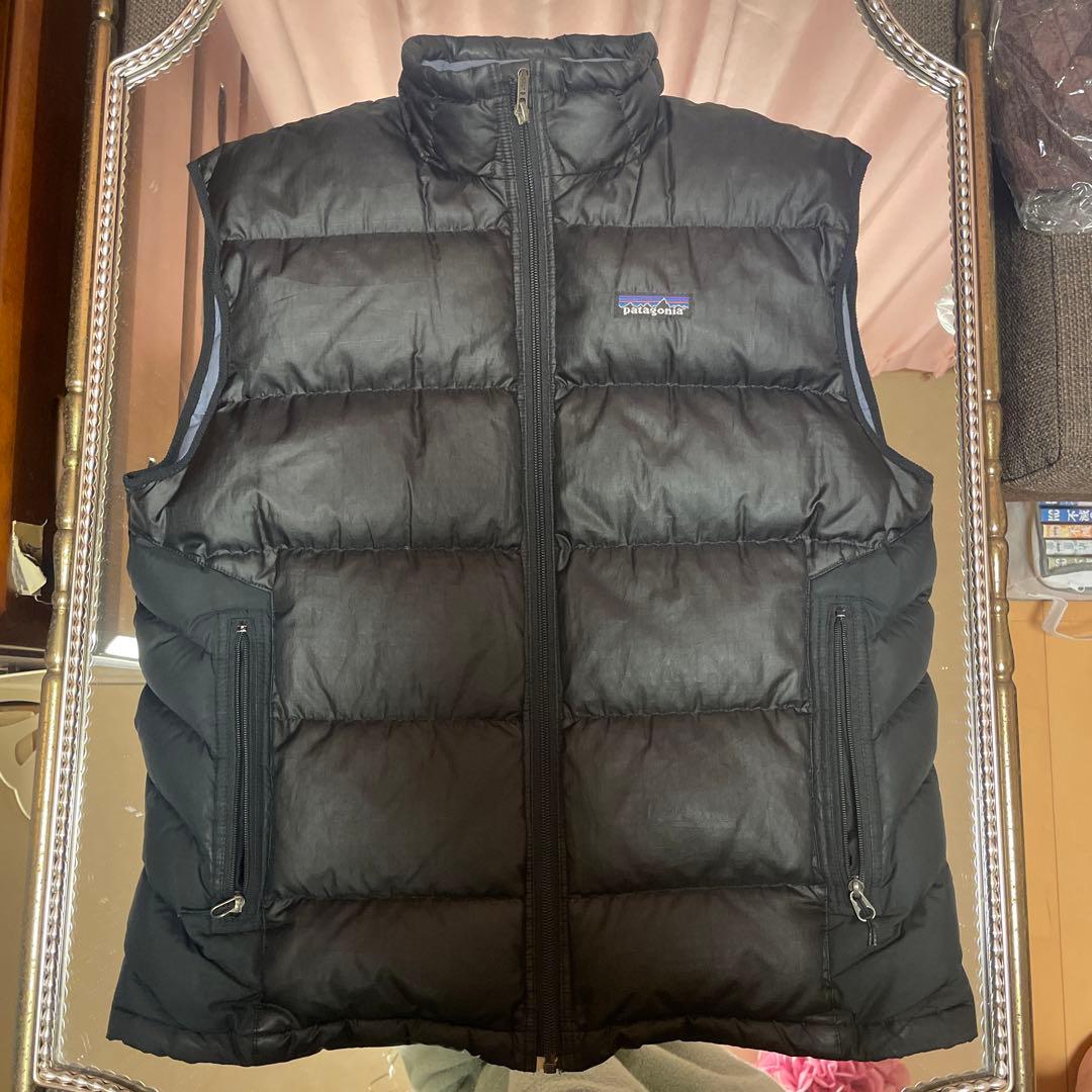 Patagonia メンズ ダウンベスト S 黒　ブラック
