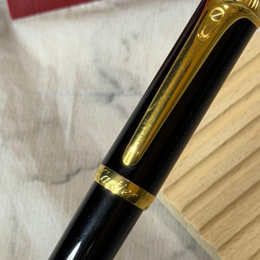 Cartier ボールペン 黒 専用ケース付き