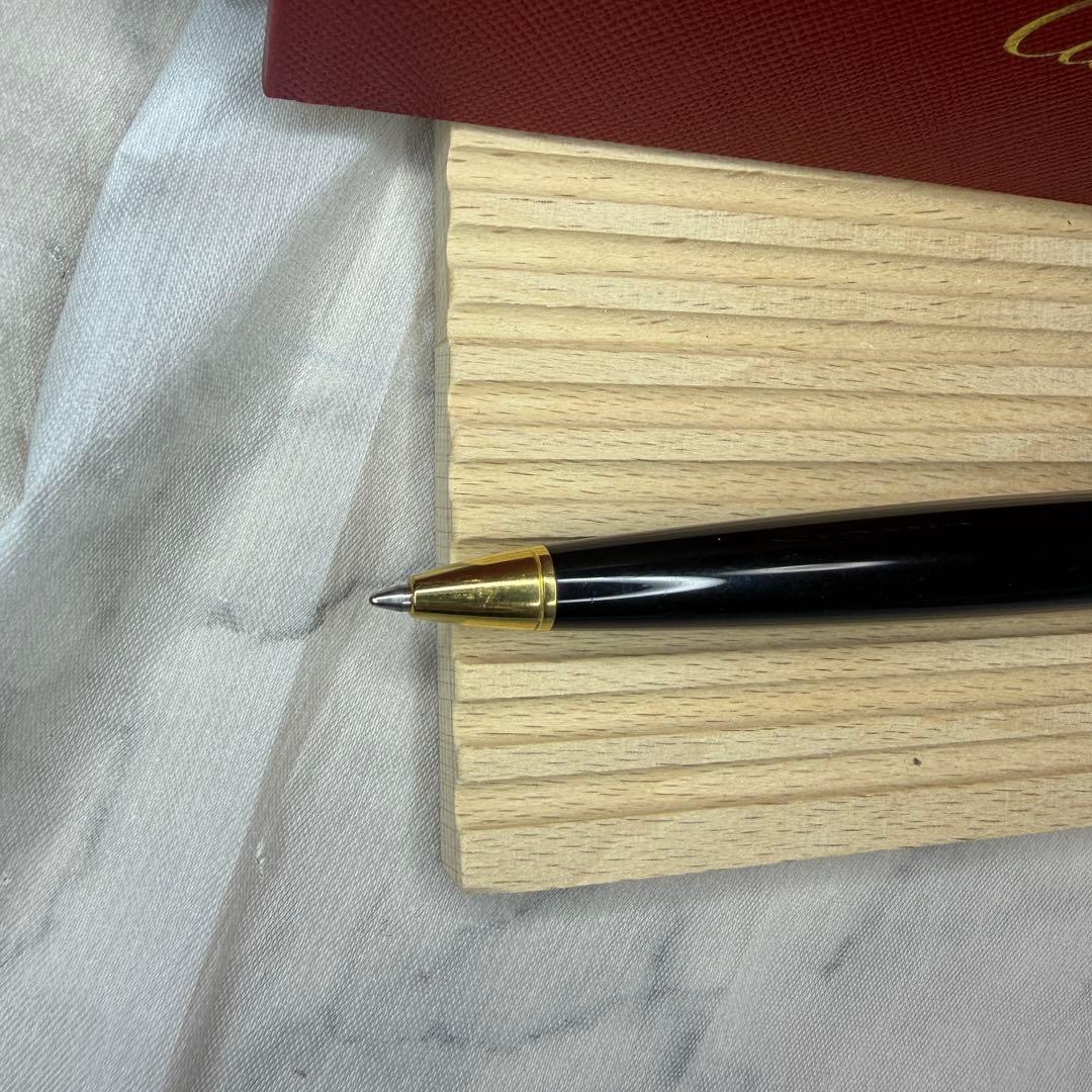 Cartier ボールペン 黒 専用ケース付き