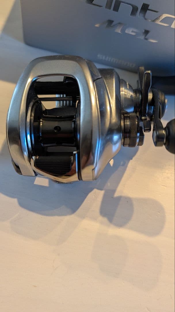 SHIMANO18 Bantam MGL ベイトリール　ノーマルギア