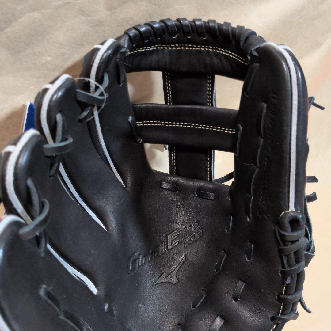 ミズノ:少年軟式用グラブ:左投げ用:小学2-4年生向け:グローバルエリート:黒