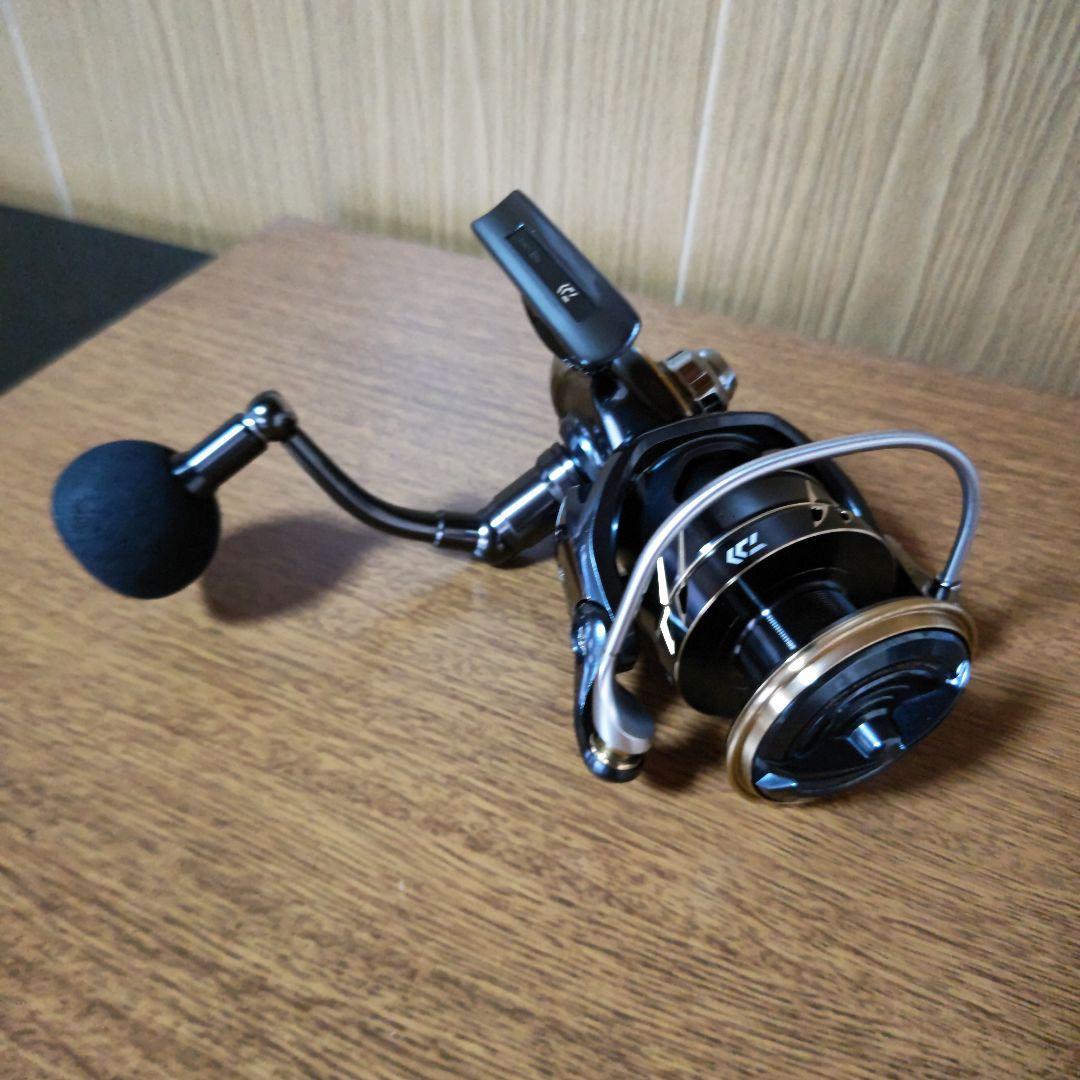 DAIWA 22 CALDIA SW 10000-H スピニングリール
