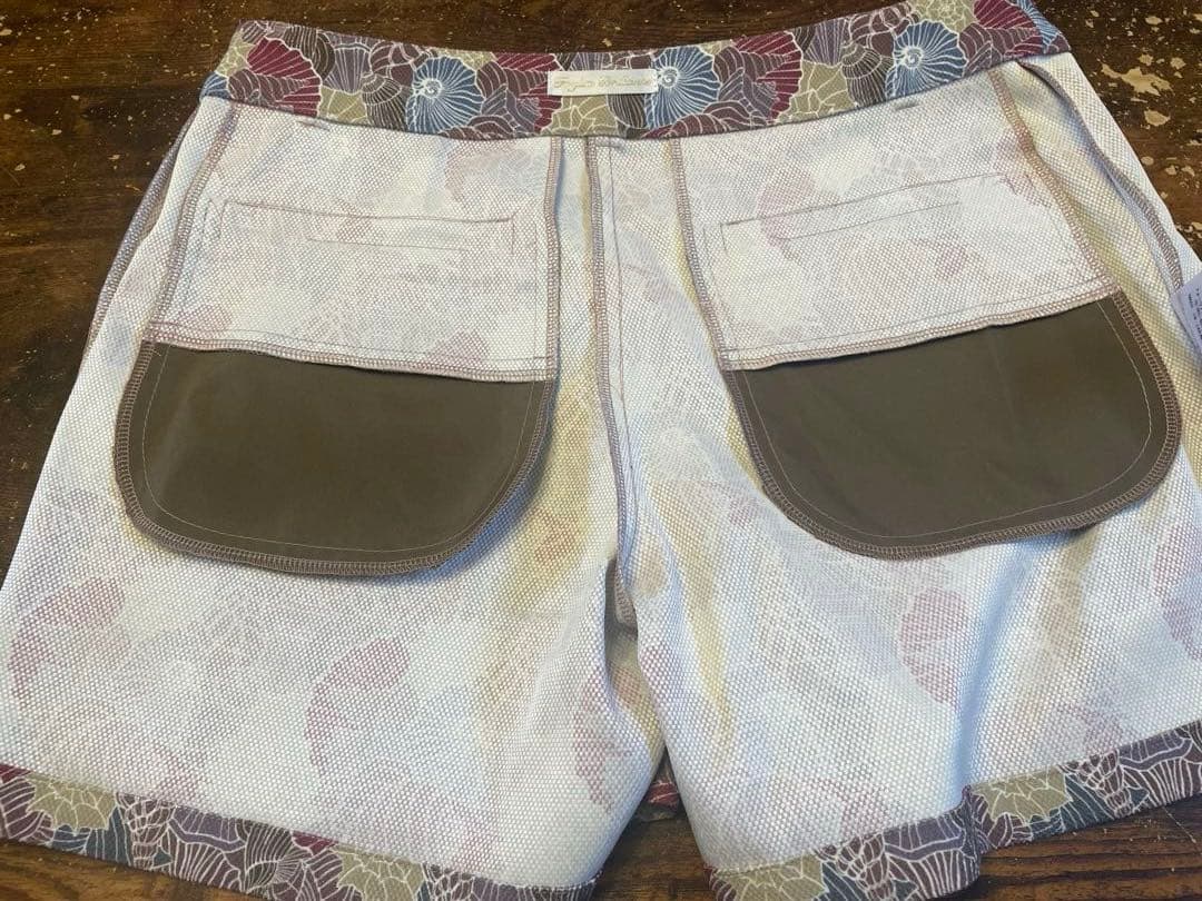 foglia brillante 新品未使用　ゴルフ　ショートパンツ M