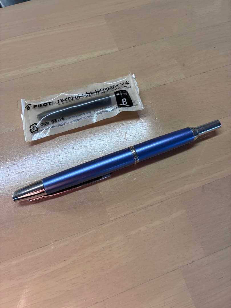 パイロット 万年筆 キャップレスデシモ ペン先 F ライトブルー 18K