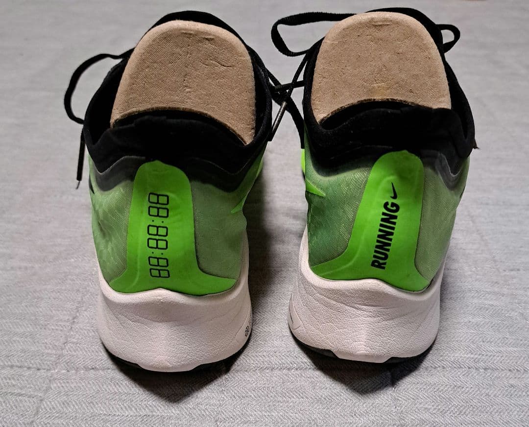 NIKE ナイキ　ランニングシューズ　ZOOM FLY 3　27.0cm