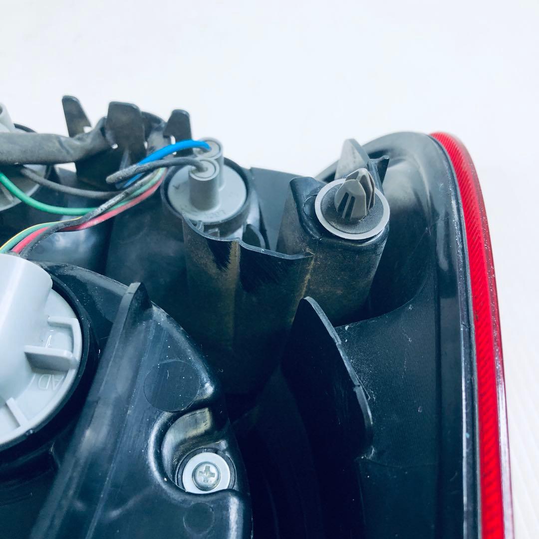 【即納】ムーヴキャンバス　右　テール　TOKAIDENSO　20521R　キズ有