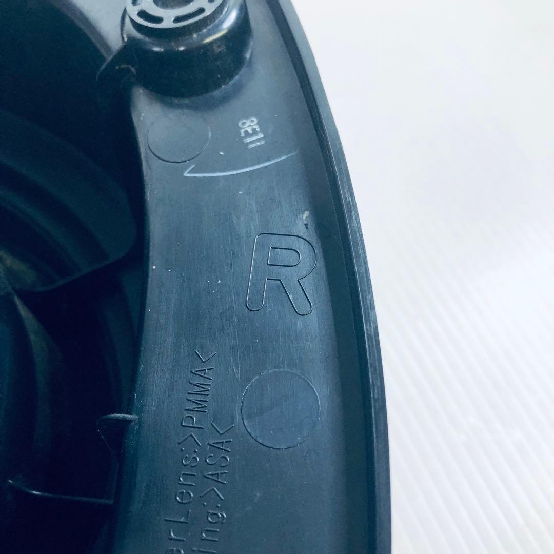 【即納】ムーヴキャンバス　右　テール　TOKAIDENSO　20521R　キズ有