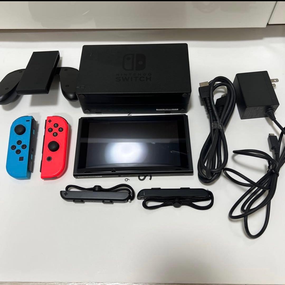 【美品】Nintendo Switch 本体 ネオンブルー/ネオンレッド