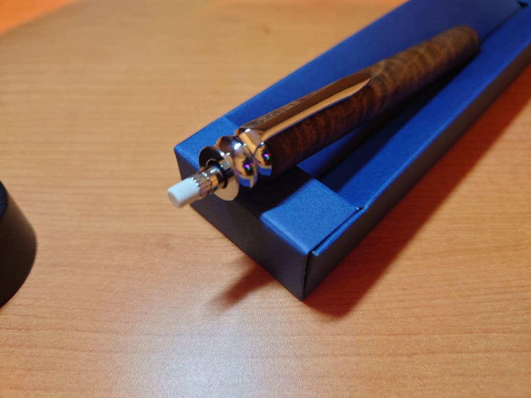 Framberg バストゥーンウォールナット　細軸 シャープペンシル　0.5
