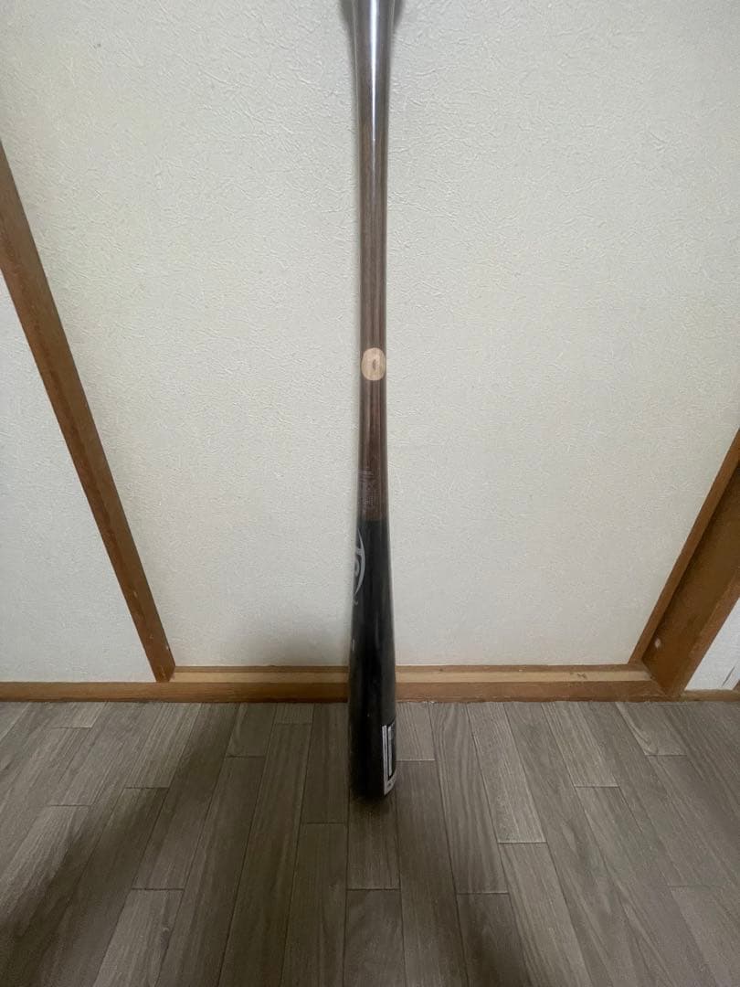 ルイスビルスラッガー　硬式木製バット