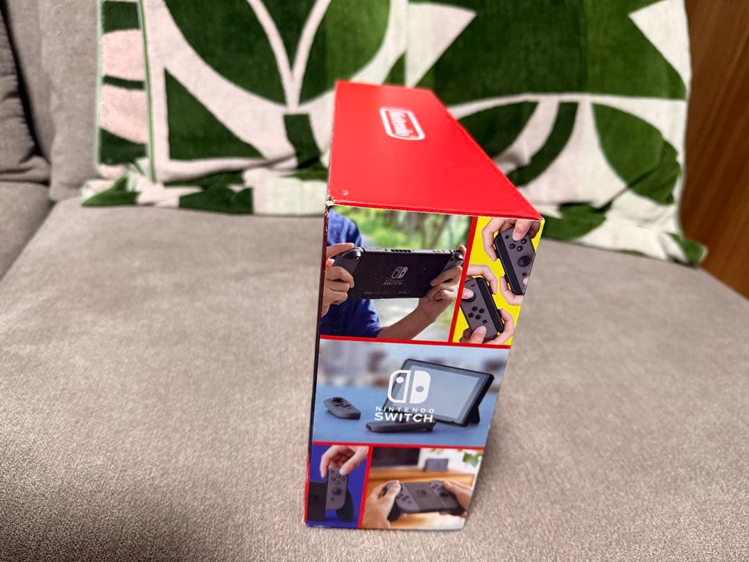 【大人気】Nintendo Switch 本体　美品 動作確認済み