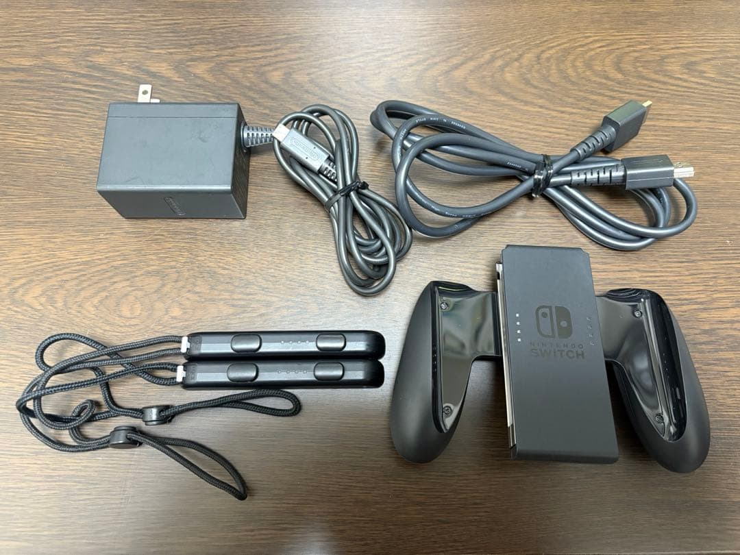 Nintendo Switch 本体　青 赤　セット 動作確認　初期化済み