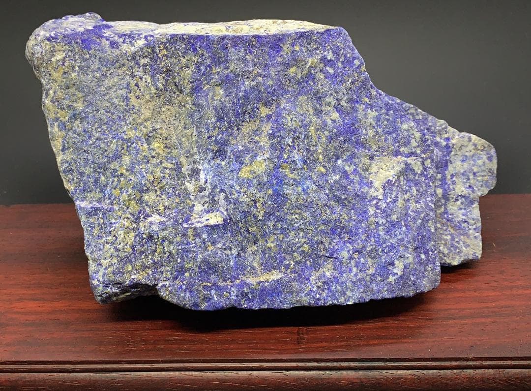 ラピスラズリ 1.8kg　青金石パワーストーン鑑賞石標本　 原石　 鉱物
