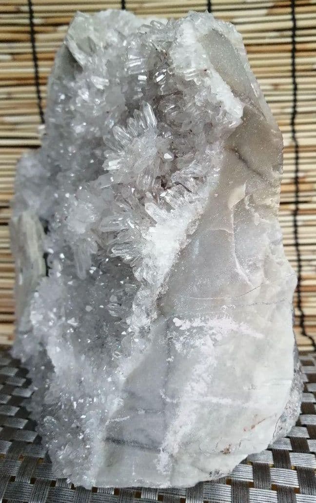 水晶クラスター【2.5kg】t- 298
