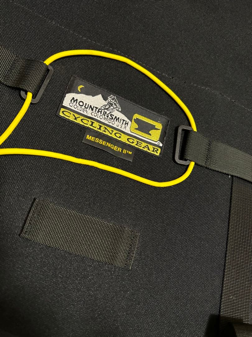 MOUNTAINSMITH MESSENGER II ブラック