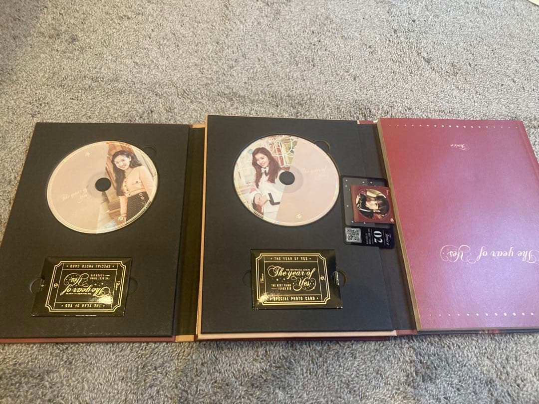 TWICEフォトブック　一部CD付き