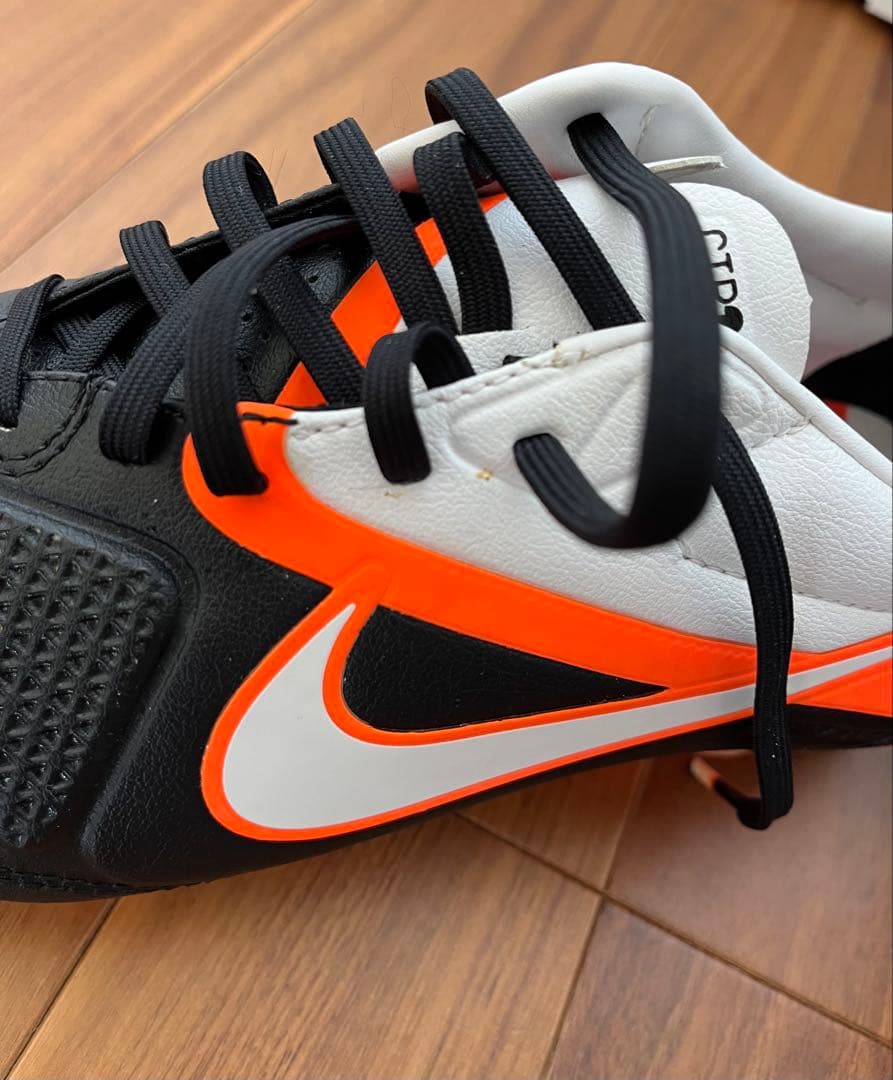 Nike CTR360 サッカースパイク 26.5cm
