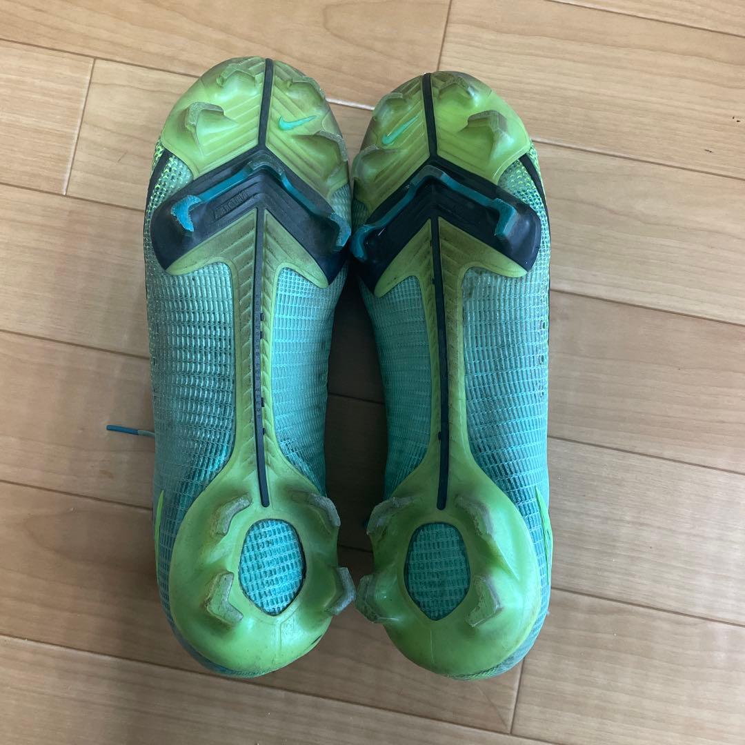 ナイキ ヴェイパー14 FG