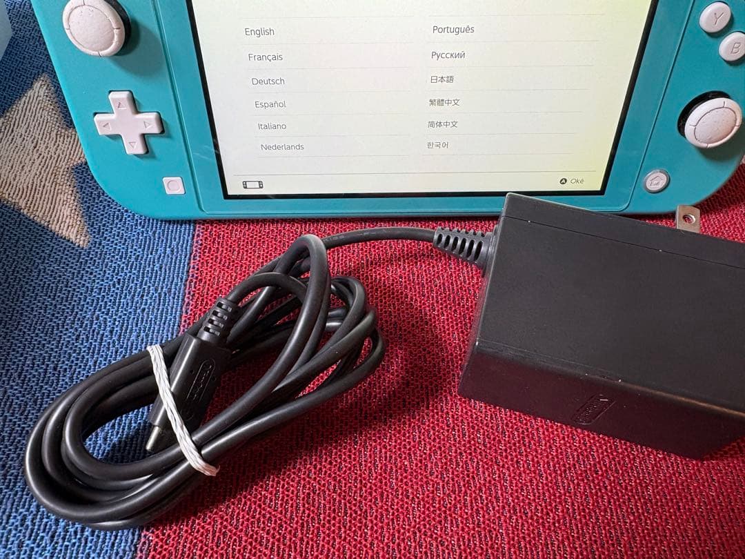 d*9様 [送料込]Nintendo Switch Lite ターコイズ 本体一