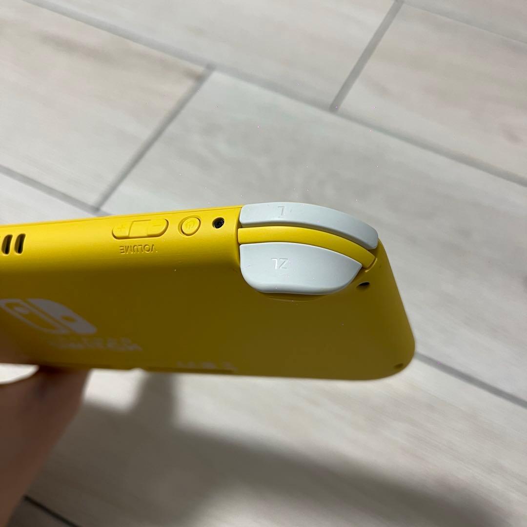 【消毒済】Switch lite イエロー 本体のみ