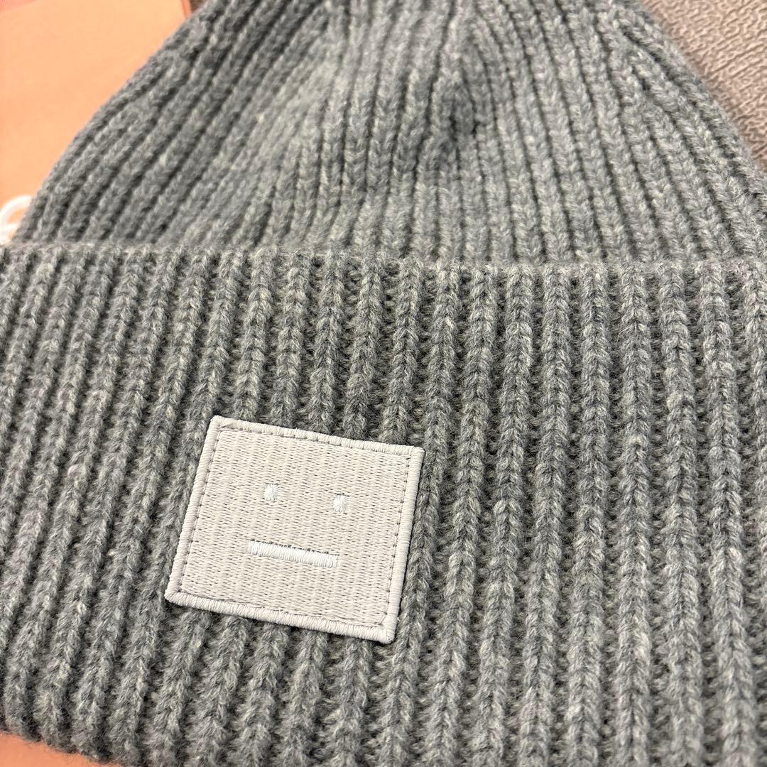 Acne Studios Face グレー ニット帽 56cm