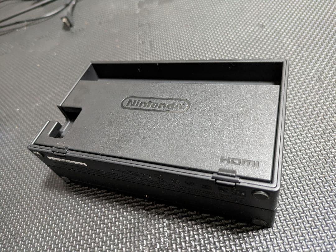 Nintendo Switch 本体 青色 ドラゴンクエストXI同梱