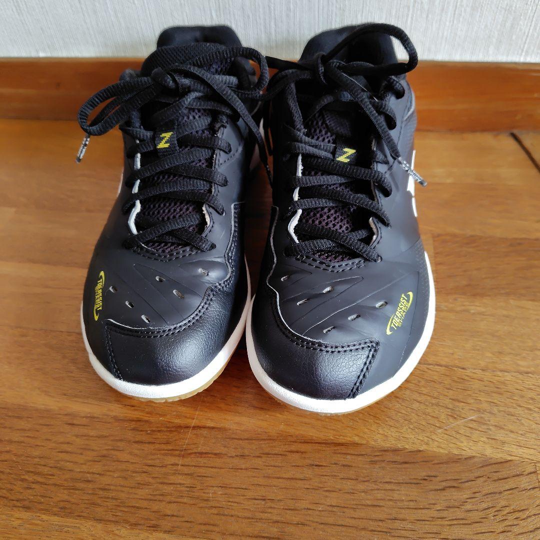YONEX パワークッション 65Z バドミントンシューズ 24センチ