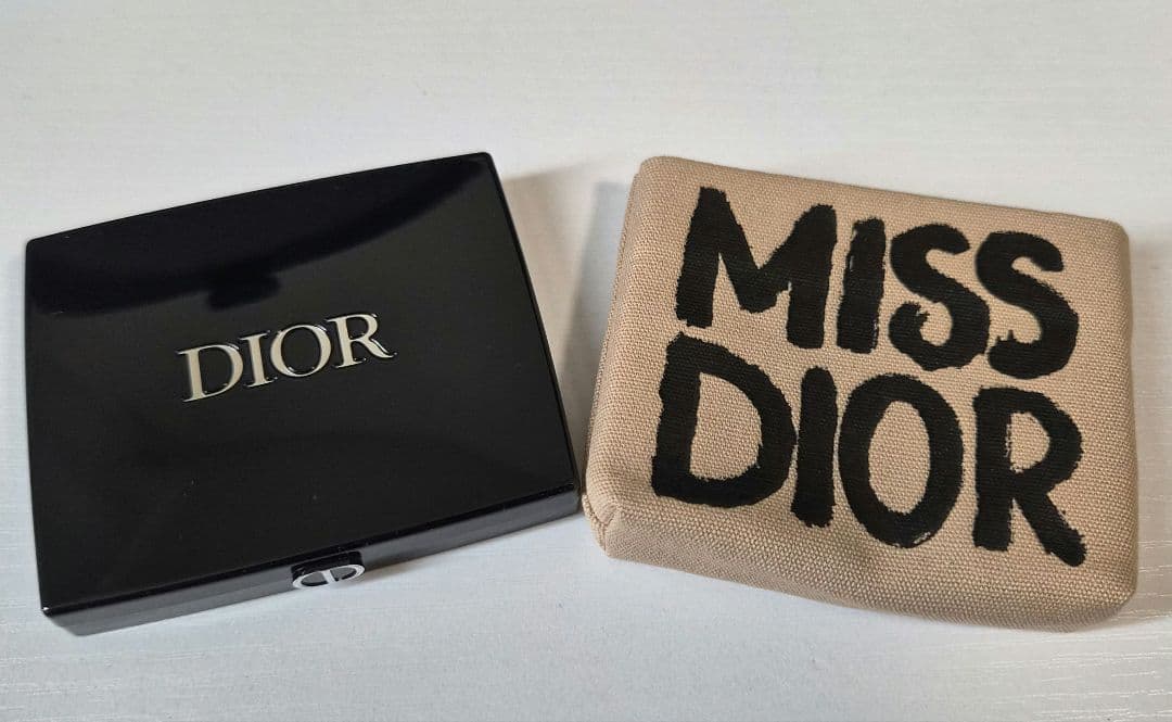 【新品未使用】DIOR ディオールショウ サンク クルール 664