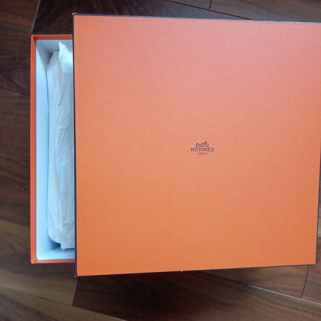 HERMES ギフト箱 オレンジ