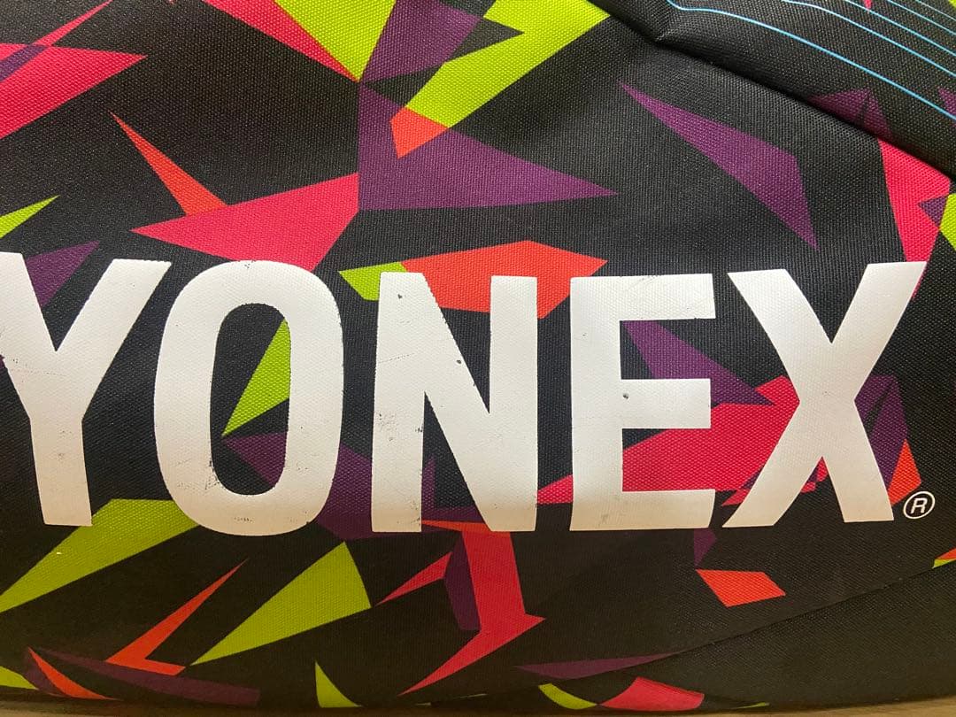 YONEX トーナメントバッグ 幾何学模様