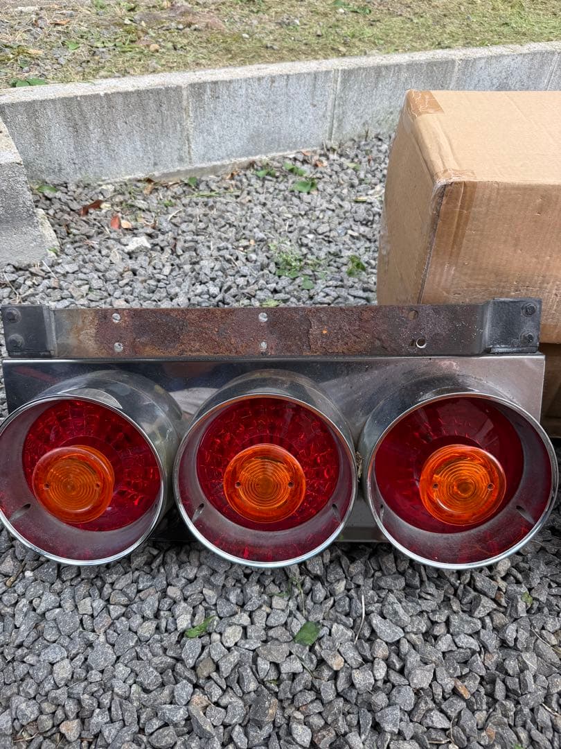 ジェット丸型テール