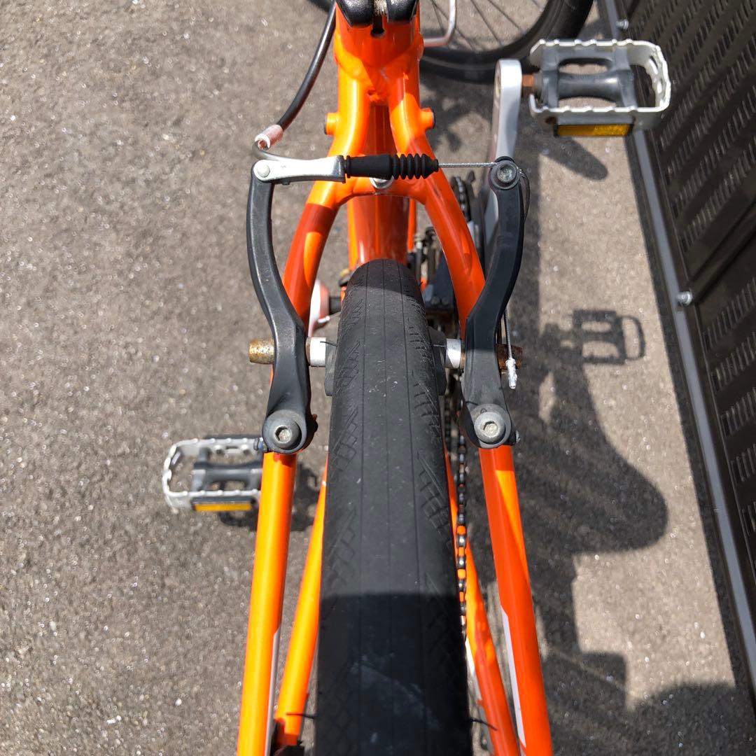 Trek クロスバイク オレンジ 700C 7段ギア