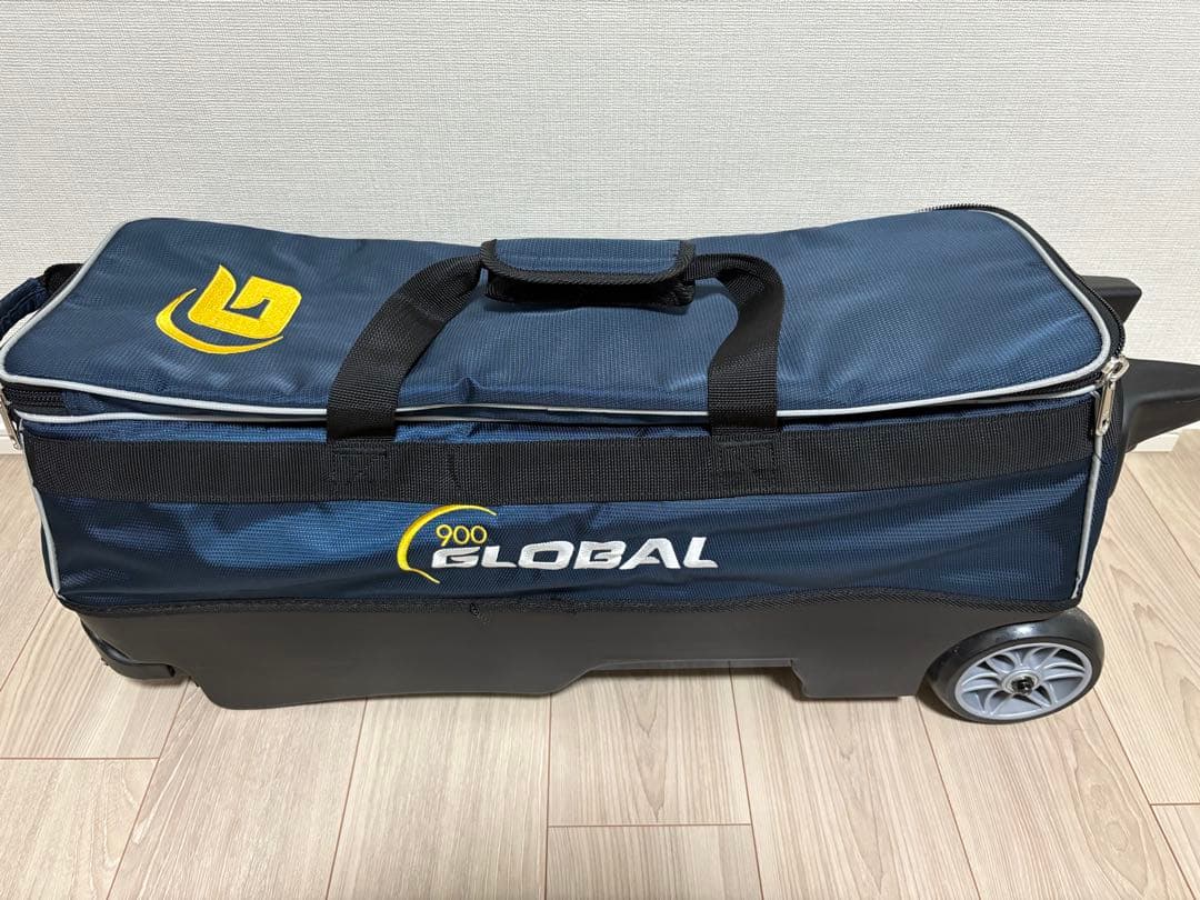 900global 3ボールカート　ボウリングバッグ