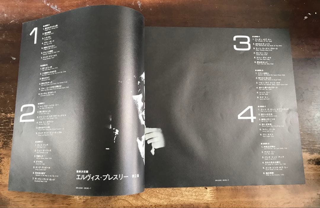 ■極美盤◾️エルヴィス全100曲収録8LP/2ボックスまとめて■ELVIS PRE