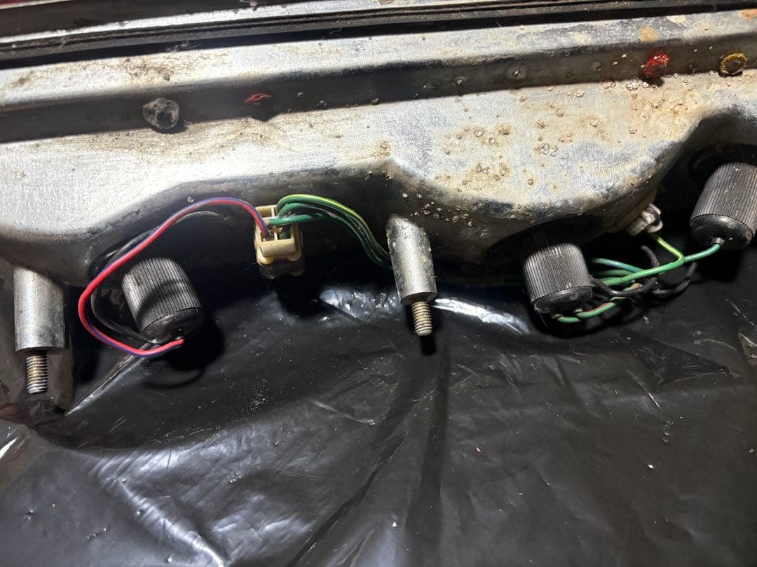 イスズ 117 クーペ PA90 ハンドメイド テール 純正 当時物 旧車