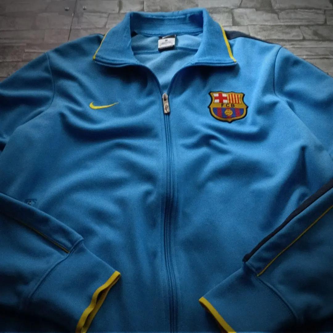 NIKEジャージ スペイン FCバルセロナ チームエンブレム バックロゴ XL