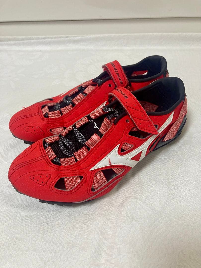 Mizuno クロノインクス　22.5